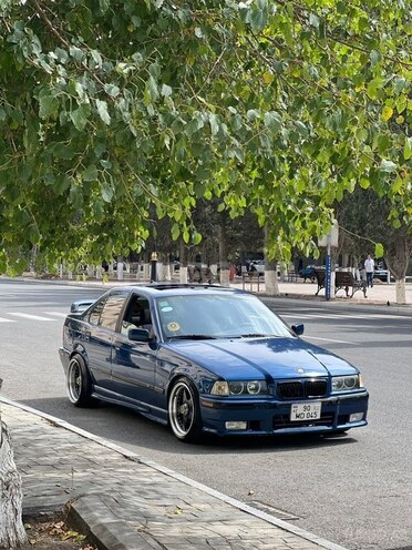 BMW 320 1998, 250,000 km - 2.0 l - Sumqayıt