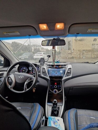 Hyundai Elantra 2015, 156,000 km - 1.8 l - Bakı