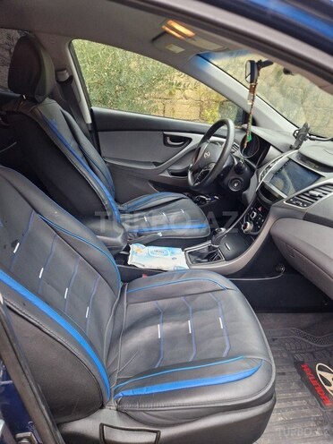 Hyundai Elantra 2015, 156,000 km - 1.8 l - Bakı