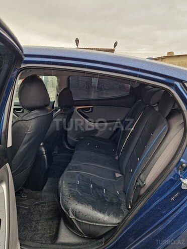 Hyundai Elantra 2015, 156,000 km - 1.8 l - Bakı