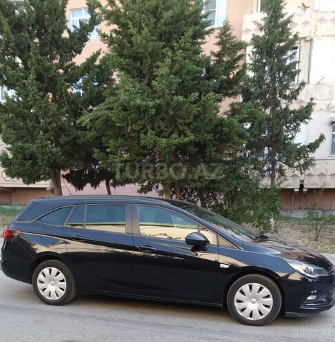 Opel Astra 2018, 273,000 km - 1.6 l - Sumqayıt