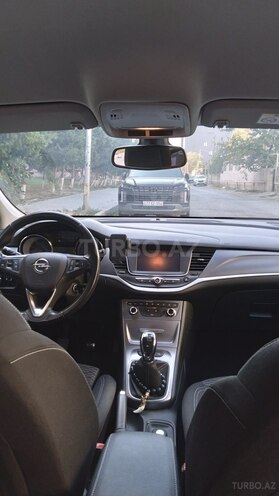Opel Astra 2018, 273,000 km - 1.6 l - Sumqayıt