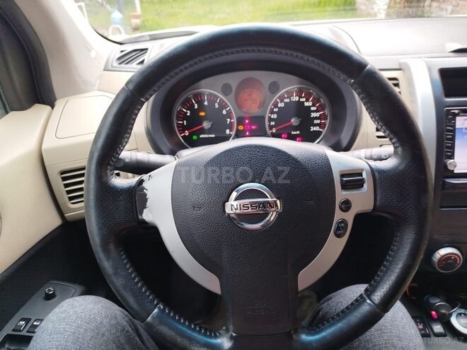 Nissan X-Trail 2008, 302,000 km - 2.5 л - Zaqatala