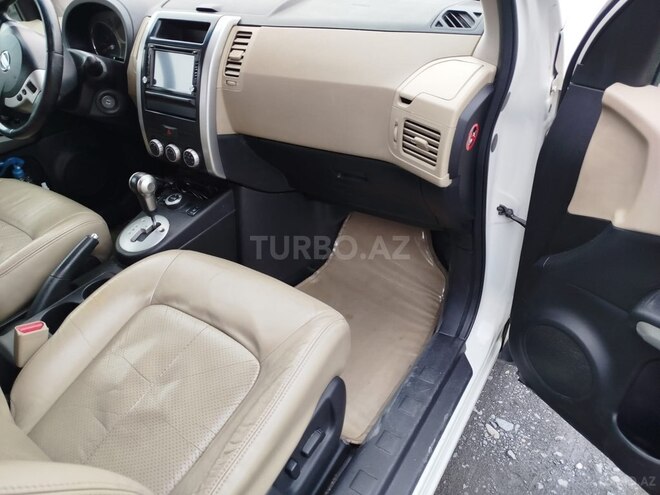 Nissan X-Trail 2008, 302,000 km - 2.5 л - Zaqatala