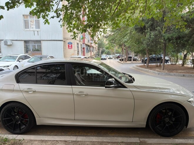 BMW 330 2015, 160,000 km - 2.0 l - Bakı