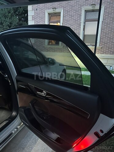 Audi A8 2011, 267,000 km - 4.0 l - Bakı