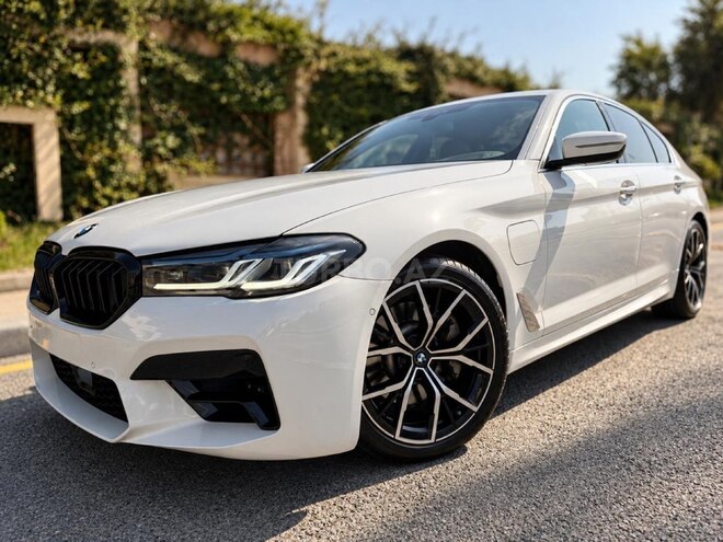BMW 530e 2018, 135,000 km - 2.0 л - Bakı