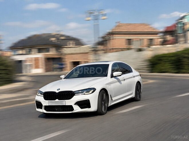 BMW 530e 2018, 135,000 km - 2.0 л - Bakı