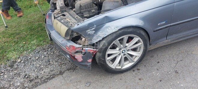 BMW 320 1998, 400,000 km - 2.0 l - Zaqatala