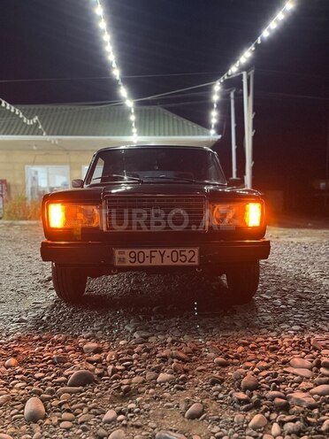 LADA (VAZ) 2107 2011, 35,000 km - 1.6 л - Salyan