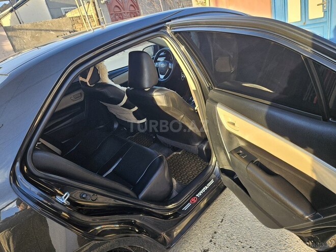 Toyota Corolla 2014, 330,000 km - 1.6 l - Bakı