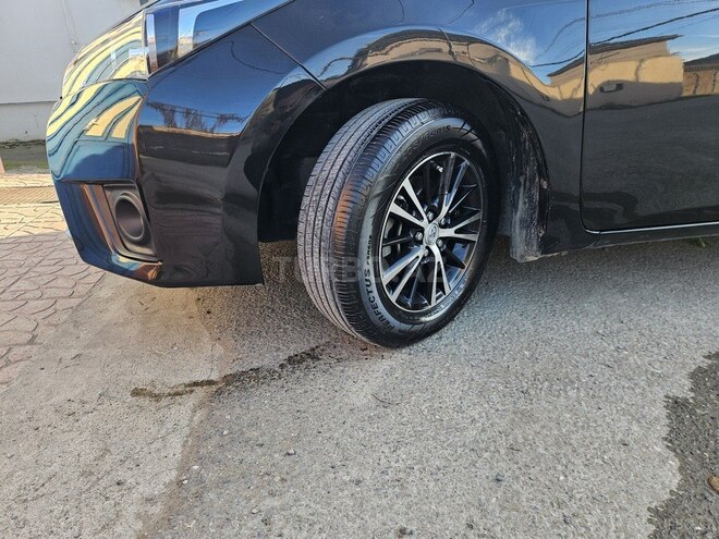 Toyota Corolla 2014, 330,000 km - 1.6 l - Bakı