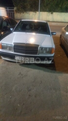 Mercedes 190 1988, 411,111 km - 2.0 l - Sabirabad