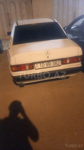 Mercedes 190 1988, 411,111 km - 2.0 l - Sabirabad
