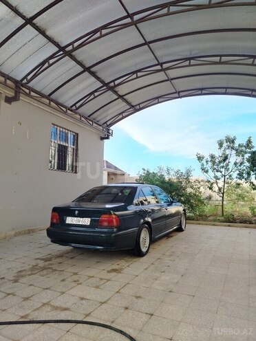 BMW 528 1996, 126,000 km - 2.8 l - Bakı