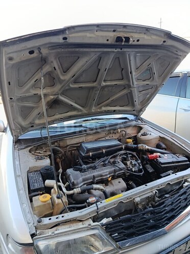 Nissan Sunny 1997, 350,000 km - 1.6 l - Gəncə