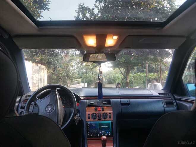 Mercedes E 200 1995, 599,401 km - 2.0 l - Lənkəran