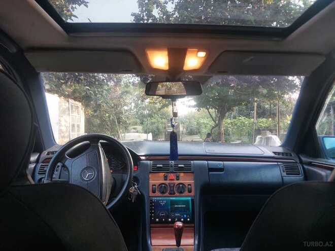 Mercedes E 200 1995, 599,401 km - 2.0 l - Lənkəran