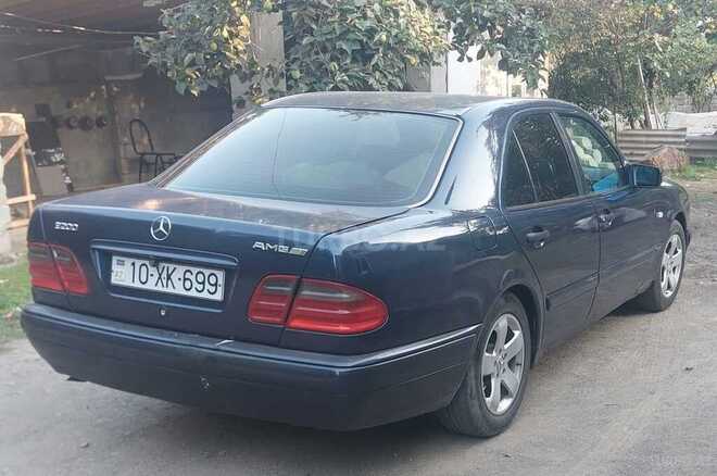 Mercedes E 200 1995, 599,401 km - 2.0 l - Lənkəran