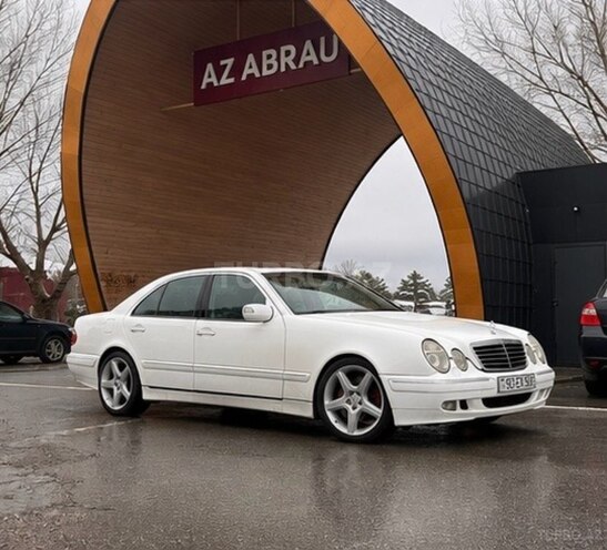 Mercedes E 240 2001, 411,000 km - 2.4 l - Şəmkir