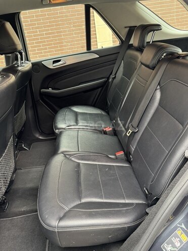 Mercedes ML 350 4MATIC 2013, 140,000 km - 3.5 l - Bakı