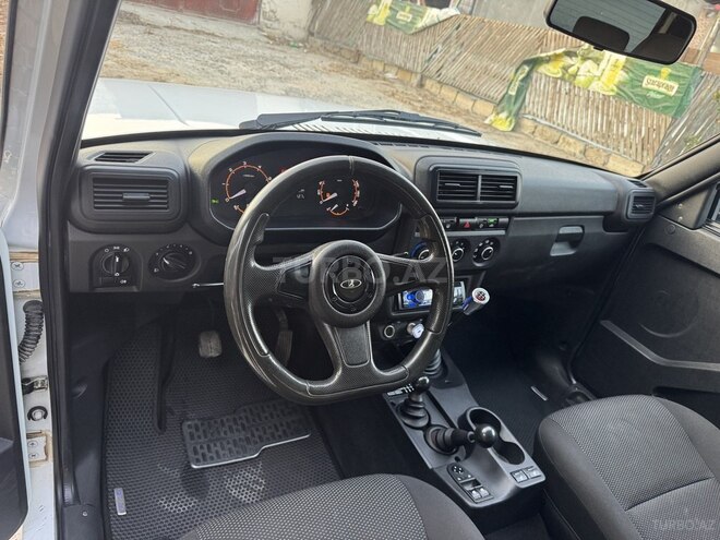 LADA (VAZ) Niva 2024, 61,000 km - 1.7 l - Bakı