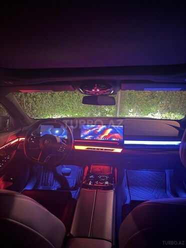 BMW i5 2023, 40,000 km - 0.0 l - Bakı