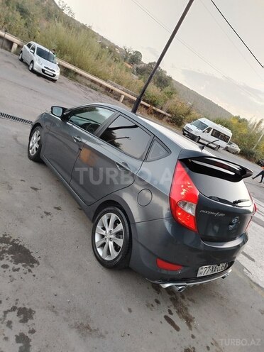 Hyundai Accent 2012, 350,000 km - 1.6 l - Qusar