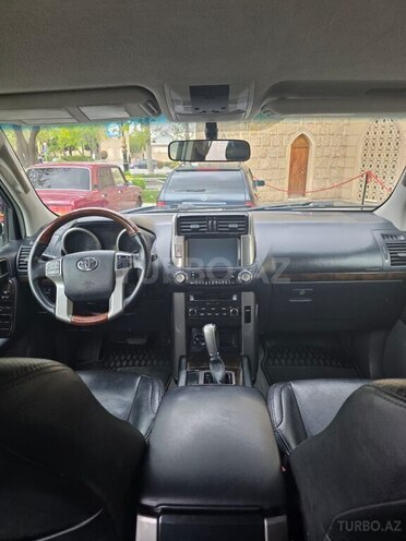 Toyota Land Cruiser Prado 2012, 184,000 km - 2.7 l - Yevlax