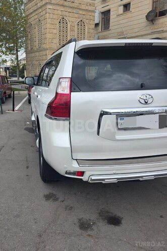 Toyota Land Cruiser Prado 2012, 184,000 km - 2.7 l - Yevlax