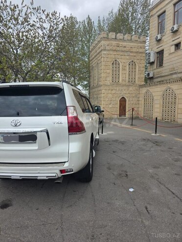 Toyota Land Cruiser Prado 2012, 184,000 km - 2.7 l - Yevlax