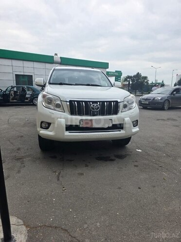 Toyota Land Cruiser Prado 2012, 184,000 km - 2.7 l - Yevlax
