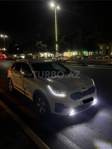 Kia Niro 2017, 282,000 km - 1.6 л - Bakı