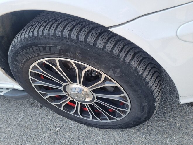 Mercedes  2013, 235,000 km - 2.1 l - Gəncə