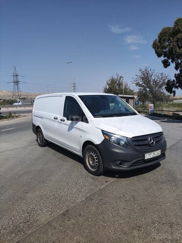 Mercedes  2017, 280,000 km - 2.0 л - Bakı