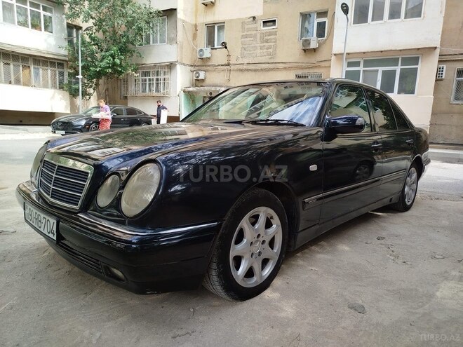 Mercedes E 230 1995, 588,000 km - 2.3 l - Bakı