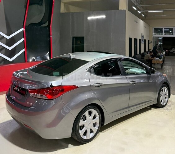 Hyundai Elantra 2012, 321,869 km - 1.8 l - Sumqayıt