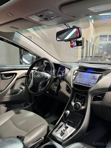Hyundai Elantra 2012, 321,869 km - 1.8 l - Sumqayıt
