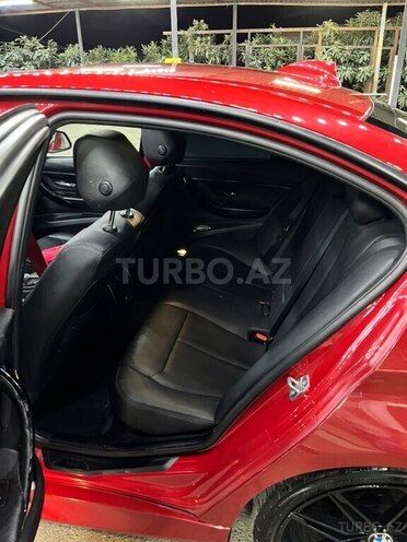 BMW 330 2015, 200,000 km - 2.0 l - Gəncə