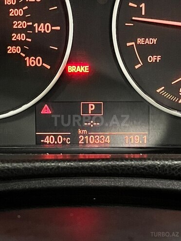 BMW 330 2015, 200,000 km - 2.0 l - Gəncə