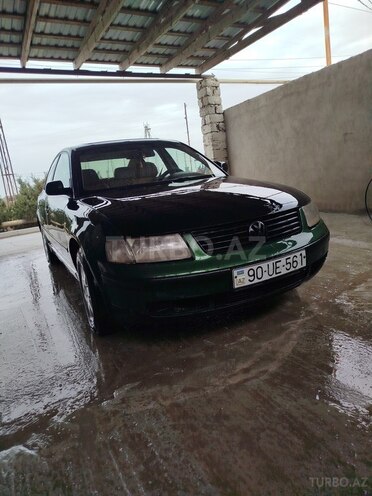 Volkswagen Passat 1997, 330,000 km - 2.0 л - Bakı