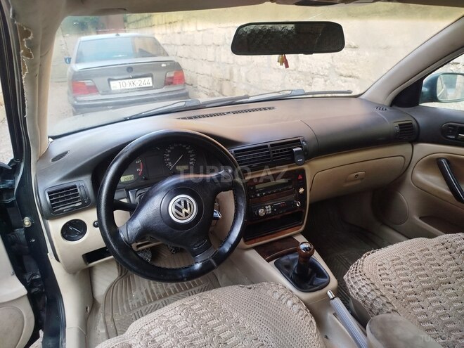 Volkswagen Passat 1997, 330,000 km - 2.0 л - Bakı