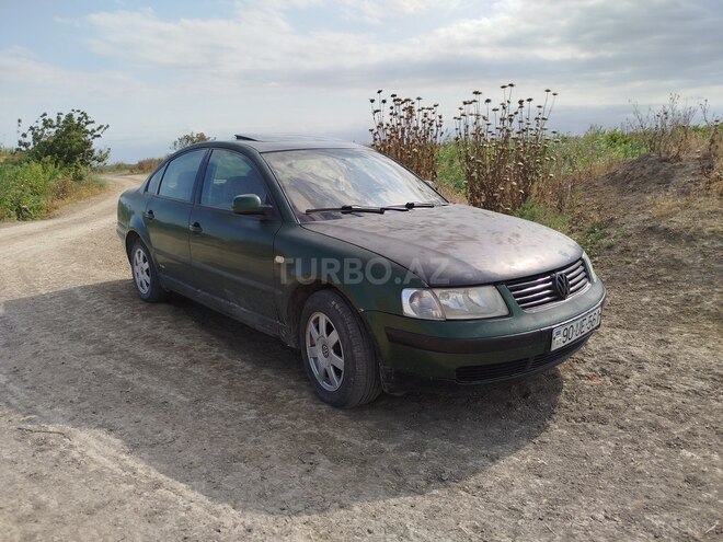 Volkswagen Passat 1997, 330,000 km - 2.0 л - Bakı