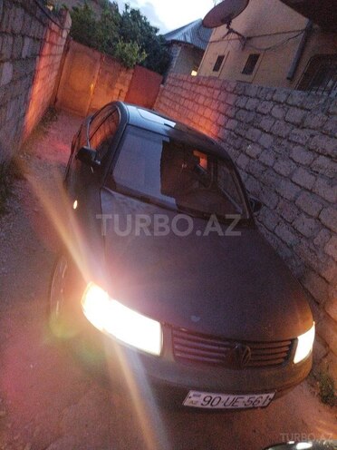 Volkswagen Passat 1997, 330,000 km - 2.0 л - Bakı