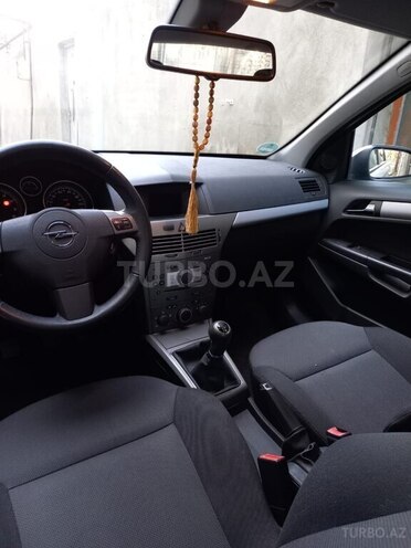 Opel Astra 2006, 185,800 km - 1.4 l - Gəncə