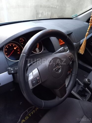 Opel Astra 2006, 185,800 km - 1.4 l - Gəncə