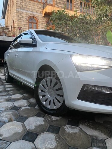 Skoda Rapid 2020, 248,000 km - 1.6 l - Şəki