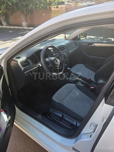 Volkswagen Jetta 2017, 150,635 km - 1.4 l - Naxçıvan