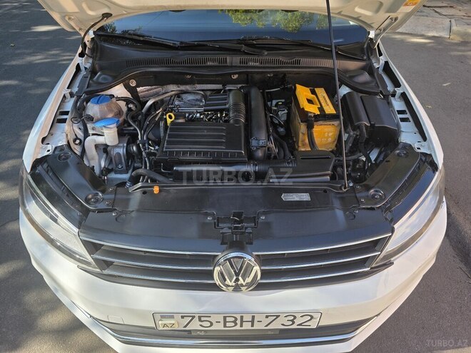 Volkswagen Jetta 2017, 150,635 km - 1.4 l - Naxçıvan
