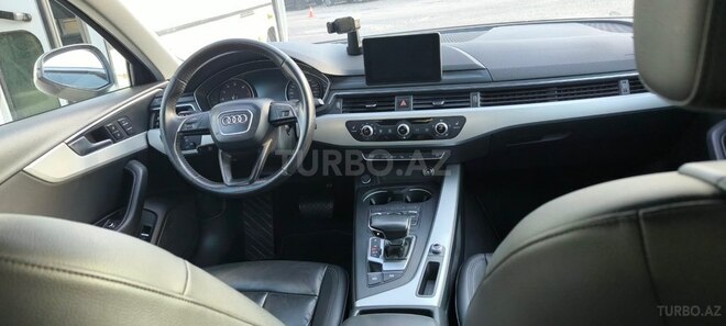 Audi A4 2018, 200,000 km - 2.0 l - Bakı